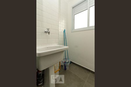 Apartamento à venda com 32m², 1 quarto e sem vagaárea de serviço