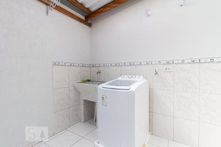 Casa de condomínio para alugar com 62m², 2 quartos e 3 vagas Casa de condomínio para alugar com 62m², 2 quartos e 3 vagasÁrea de Serviço