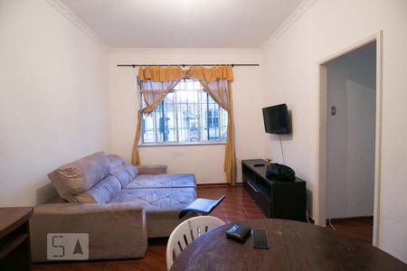Apartamento para alugar com 120m², 4 quartos e sem vagaSala
