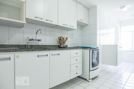 Apartamento para alugar com 95m², 2 quartos e 1 vagaCozinha