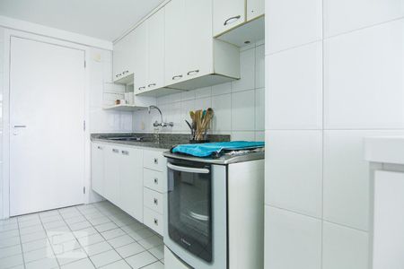 Apartamento para alugar com 95m², 2 quartos e 1 vagaCozinha