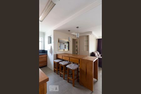 Apartamento à venda com 67m², 2 quartos e 1 vagaCozinha