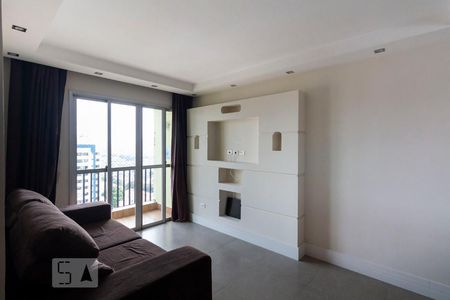 Apartamento à venda com 67m², 2 quartos e 1 vagaSala