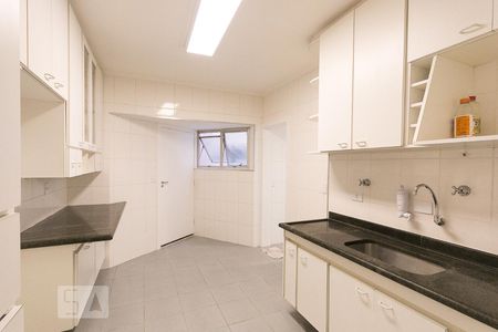 Apartamento à venda com 130m², 3 quartos e 1 vagaCozinha 
