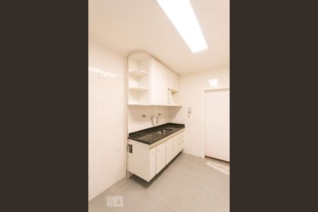 Apartamento à venda com 130m², 3 quartos e 1 vagaCozinha 