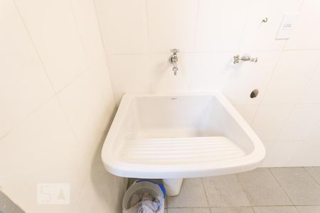 Apartamento à venda com 130m², 3 quartos e 1 vagaÁrea de serviço 