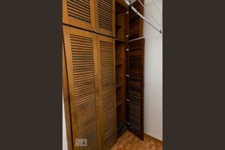 Apartamento para alugar com 72m², 2 quartos e 1 vagaÁrea de Serviço
