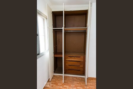Apartamento para alugar com 72m², 2 quartos e 1 vagaQuarto 2