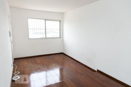 Apartamento para alugar com 72m², 2 quartos e 1 vagaSala