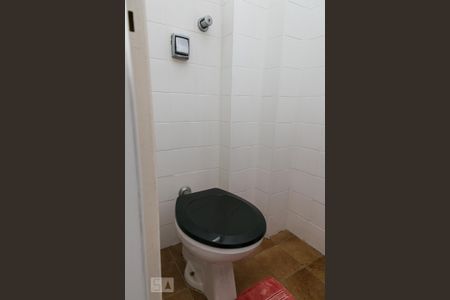 Apartamento para alugar com 72m², 2 quartos e 1 vagaBanheiro de Serviço