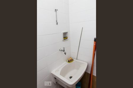 Apartamento para alugar com 72m², 2 quartos e 1 vagaBanheiro de Serviço