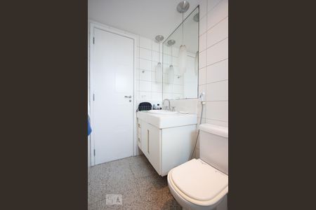 Banheiro Suíte de apartamento à venda com 2 quartos, 74m² em Botafogo, Rio de Janeiro
