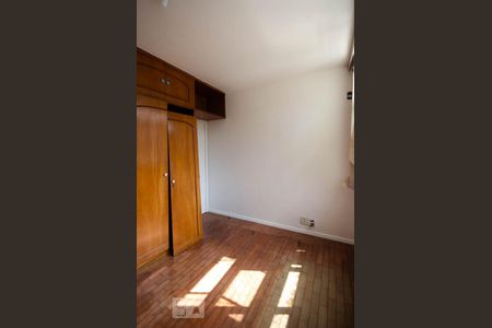 Apartamento à venda com 126m², 3 quartos e 1 vagaQuarto 2