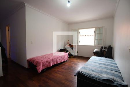 Casa para alugar com 210m², 4 quartos e 3 vagasQuarto 5