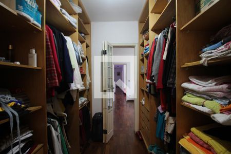 Casa para alugar com 210m², 4 quartos e 3 vagasCloset 