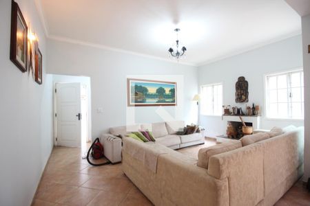 Sala de casa para alugar com 4 quartos, 210m² em Lar São Paulo, São Paulo