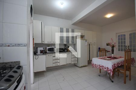 Casa para alugar com 210m², 4 quartos e 3 vagasCozinha