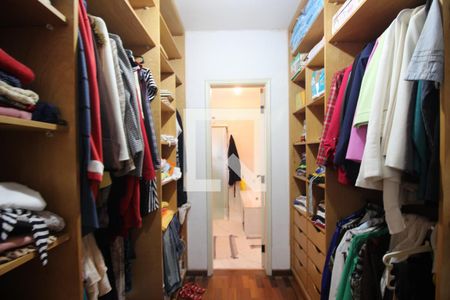 Casa para alugar com 210m², 4 quartos e 3 vagasCloset 
