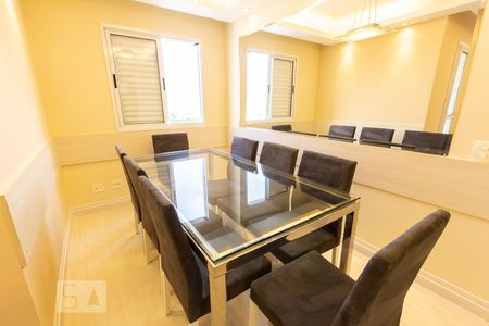 Apartamento à venda com 70m², 2 quartos e 1 vagaSala