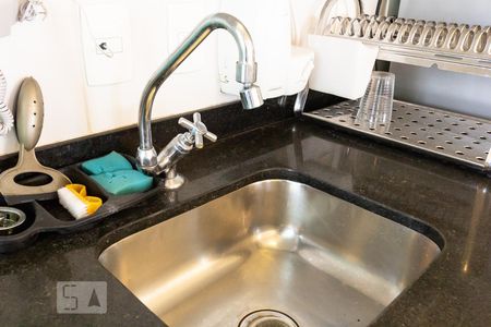 Apartamento à venda com 70m², 2 quartos e 1 vagaCozinha Pia