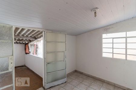 Casa para alugar com 70m², 2 quartos e sem vaga Casa para alugar com 70m², 2 quartos e sem vagaCozinha