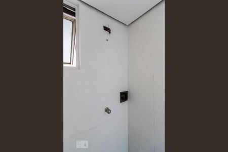 Banheiro 1 de casa para alugar com 2 quartos, 70m² em Vila Pompéia, São Paulo