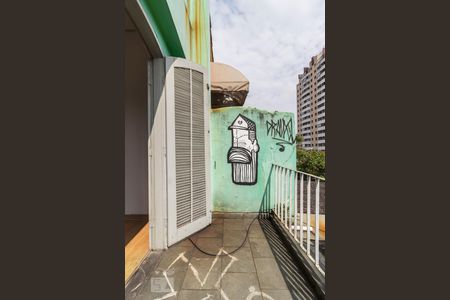 Casa para alugar com 70m², 2 quartos e sem vaga Casa para alugar com 70m², 2 quartos e sem vagaSacada quarto 2