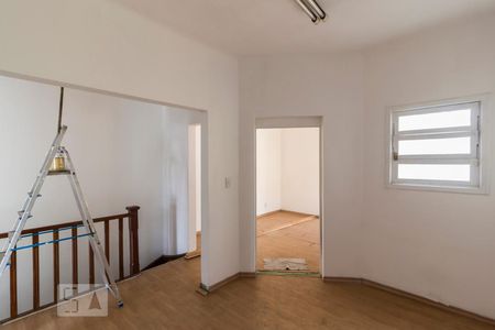 Quarto 1 de casa para alugar com 2 quartos, 70m² em Vila Pompéia, São Paulo