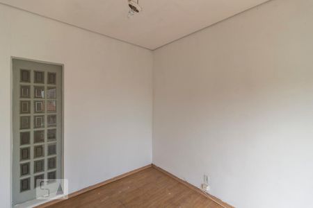 Casa para alugar com 70m², 2 quartos e sem vaga Casa para alugar com 70m², 2 quartos e sem vagaQuarto 2