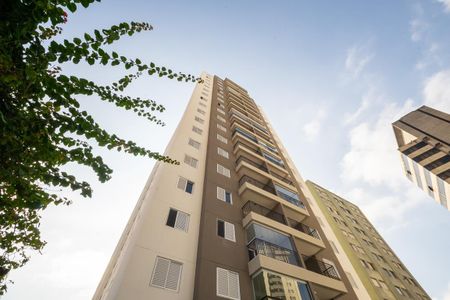 Apartamento à venda com 58m², 2 quartos e 1 vagaFachada