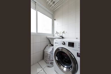 Apartamento para alugar com 65m², 3 quartos e 1 vagaÁrea de serviço