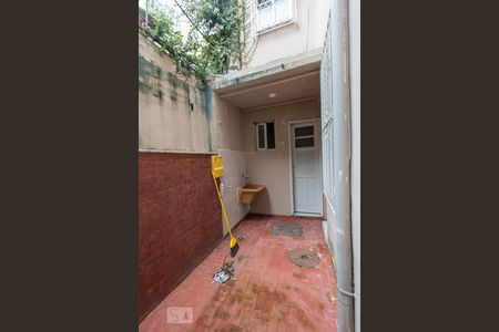 Casa à venda com 75m², 2 quartos e sem vagaÁrea de Serviço