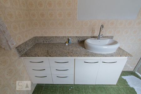 Casa à venda com 75m², 2 quartos e sem vagaBanheiro