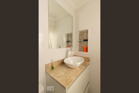 Apartamento para alugar com 50m², 2 quartos e 1 vaga Apartamento para alugar com 50m², 2 quartos e 1 vagaBanheiro