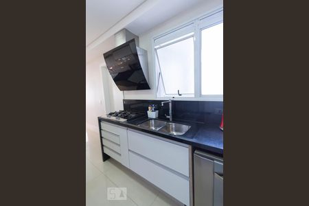 Apartamento para alugar com 135m², 3 quartos e 2 vagasCozinha