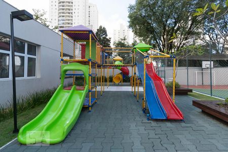 Apartamento para alugar com 135m², 3 quartos e 2 vagasPlayground