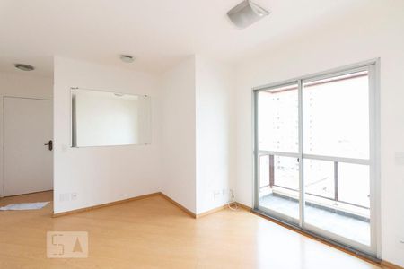 Sala  de apartamento para alugar com 2 quartos, 51m² em Vila Bertioga, São Paulo