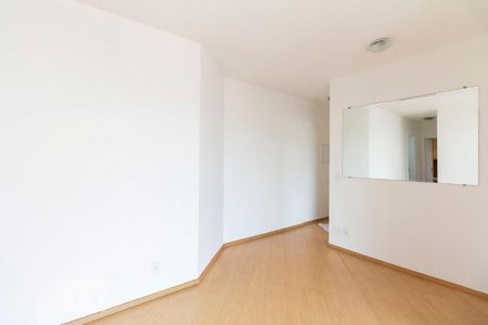 Sala  de apartamento para alugar com 2 quartos, 51m² em Vila Bertioga, São Paulo