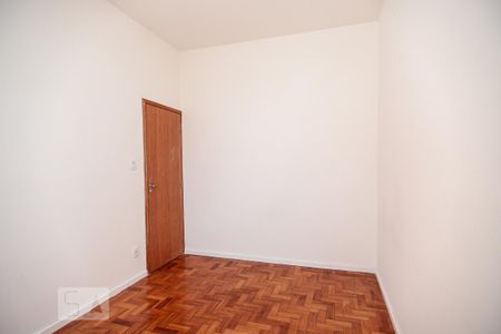 Quarto 2 de apartamento para alugar com 2 quartos, 66m² em Sampaio, Rio de Janeiro