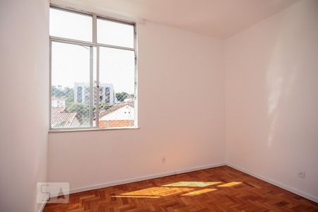 Quarto 1 de apartamento para alugar com 2 quartos, 66m² em Sampaio, Rio de Janeiro