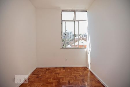 Quarto 2 de apartamento para alugar com 2 quartos, 66m² em Sampaio, Rio de Janeiro
