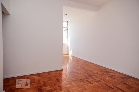 Apartamento para alugar com 2 quartos, 66m² em Sampaio, Rio de Janeiro