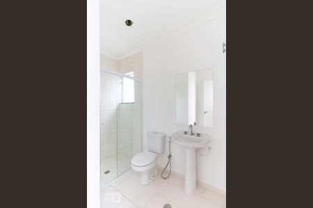 Casa de condomínio para alugar com 114m², 3 quartos e 2 vagasBanheiro