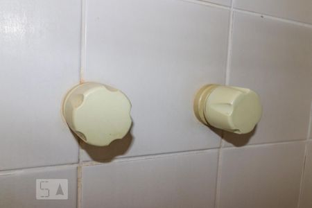 Apartamento à venda com 63m², 2 quartos e 1 vaga Apartamento à venda com 63m², 2 quartos e 1 vagaBanheiro 2