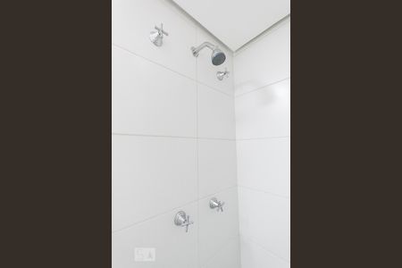 Banheiro  de apartamento à venda com 2 quartos, 45m² em Liberdade, São Paulo