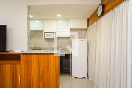 Sala de apartamento para alugar com 2 quartos, 80m² em Barra da Tijuca, Rio de Janeiro