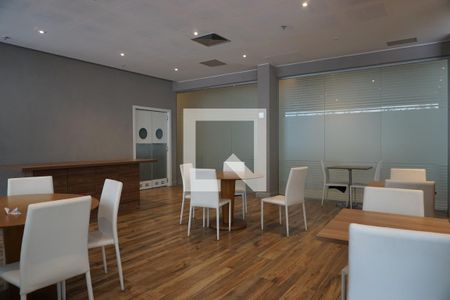 Apartamento para alugar com 80m², 2 quartos e 1 vagaÁrea comum - Salão de festas