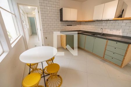 Apartamento para alugar com 137m², 3 quartos e 1 vaga Apartamento para alugar com 137m², 3 quartos e 1 vagaCozinha