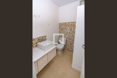 Apartamento para alugar com 137m², 3 quartos e 1 vaga Apartamento para alugar com 137m², 3 quartos e 1 vagaBanheiro Social
