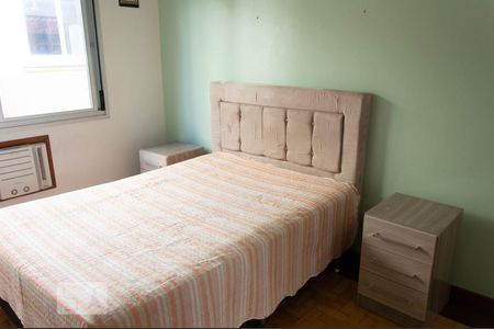 Quarto 2 de apartamento para alugar com 2 quartos, 53m² em São Geraldo, Porto Alegre